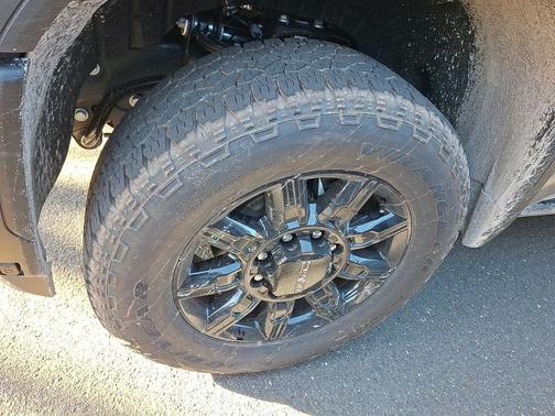 2026 GMC Sierra 2500 AT4