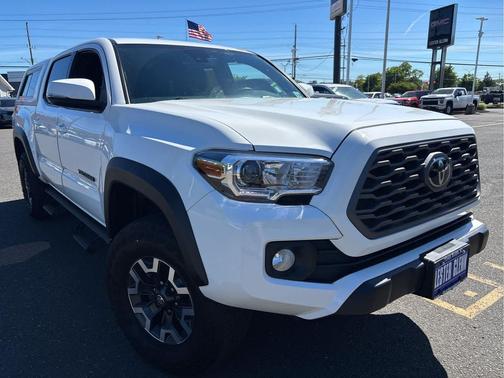 Ice Cap 2023 Toyota Tacoma TRD Off Road
