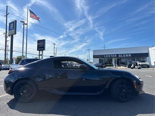 2023 Toyota GR86 Premium