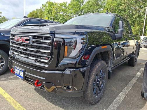 2026 GMC Sierra 2500 AT4