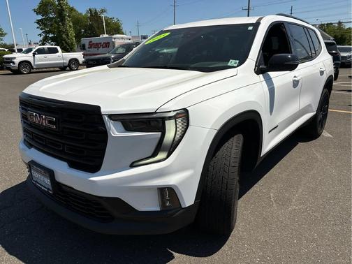 Summit White 2025 GMC Acadia FWD Elevation