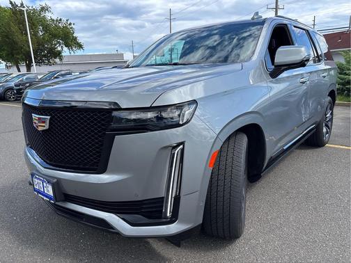 Argent Silver Metallic 2023 Cadillac Escalade Sport Platinum