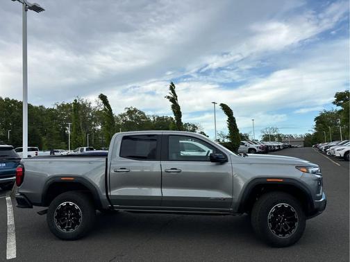 Sterling Metallic 2026 GMC Canyon AT4