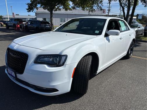 2021 Chrysler 300 S