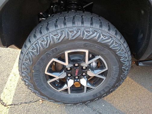 2026 GMC Canyon AT4X