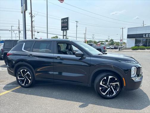 2023 Mitsubishi Outlander SE 2.5 S-AWC