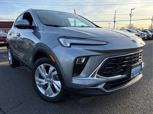 Moonstone Gray Metallic 2024 Buick Encore GX Preferred