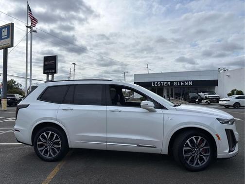 2022 Cadillac XT6 Sport AWD