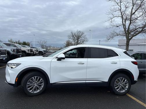 Summit White 2022 Buick Envision FWD Preferred