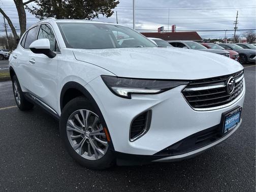 Summit White 2022 Buick Envision FWD Preferred