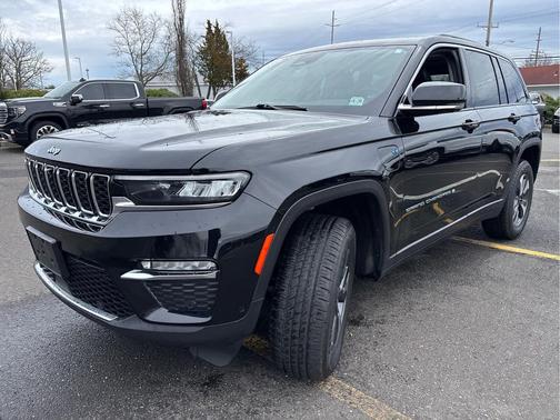 2022 Jeep Grand Cherokee 4xe Base