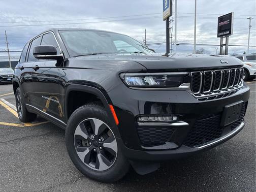 2022 Jeep Grand Cherokee 4xe Base