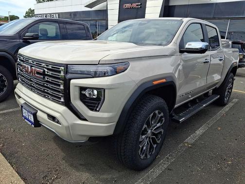 Coastal Dune 2026 GMC Canyon Denali