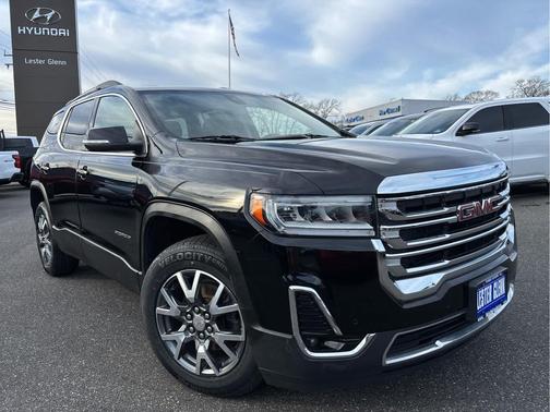 2023 GMC Acadia AWD SLT