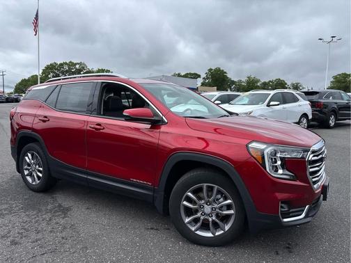 2022 GMC Terrain SLT