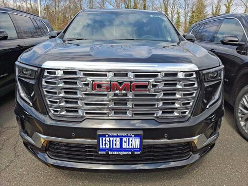 2025 GMC Acadia Denali