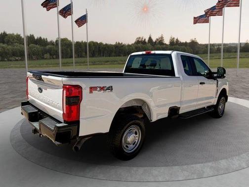 2023 Ford F-250 XL