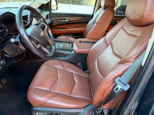 2019 Cadillac Escalade Premium Luxury