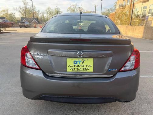2016 Nissan Versa 1.6 S+