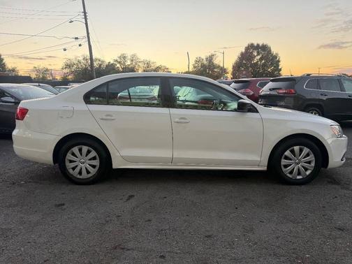 Candy White 2013 Volkswagen Jetta S