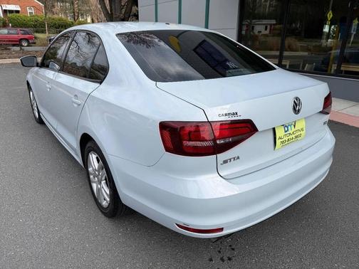 Silver 2018 Volkswagen Jetta 1.4T S