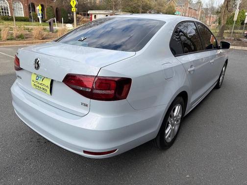 Silver 2018 Volkswagen Jetta 1.4T S