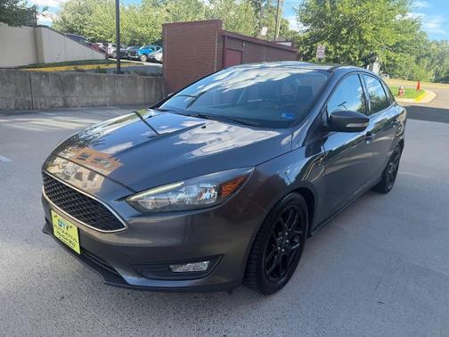 Blue Candy Metallic Tinted Clearcoat 2016 Ford Focus SE