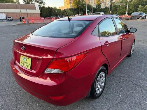 2016 Hyundai Accent SE