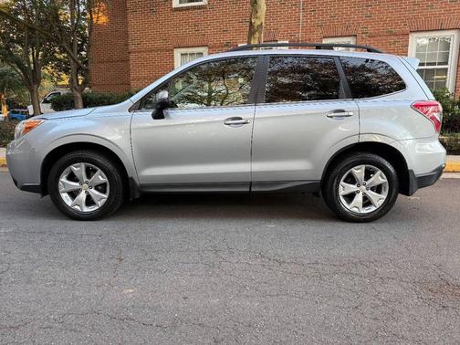 2014 Subaru Forester 2.5i Touring