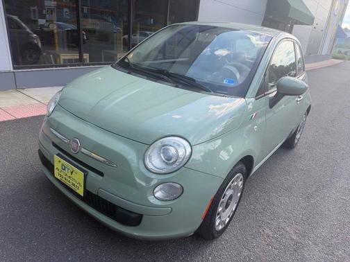 Verde Chiaro (Light Green) 2013 FIAT 500 Pop