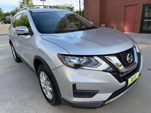 Brilliant Silver 2017 Nissan Rogue SV