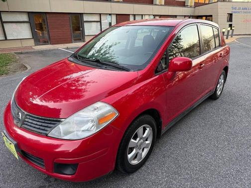 2009 Nissan Versa 1.8 SL