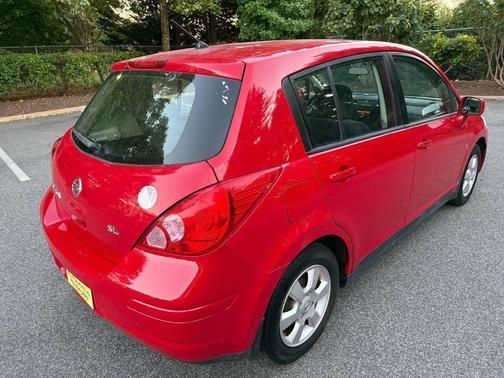 2009 Nissan Versa 1.8 SL