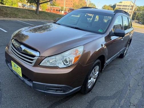 2011 Subaru Outback 2.5i