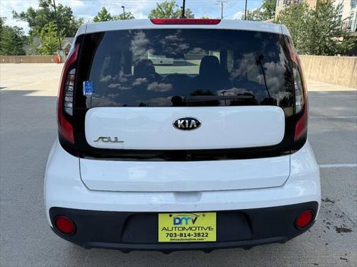 2017 Kia Soul Base