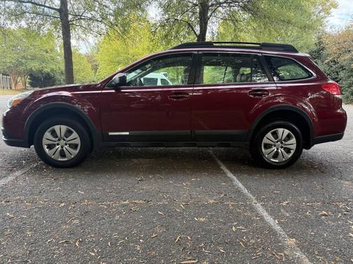 2011 Subaru Outback 2.5i