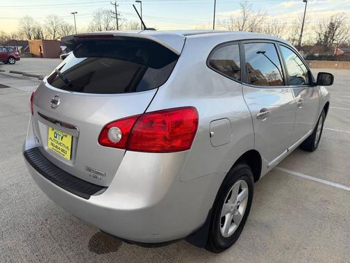 2012 Nissan Rogue S