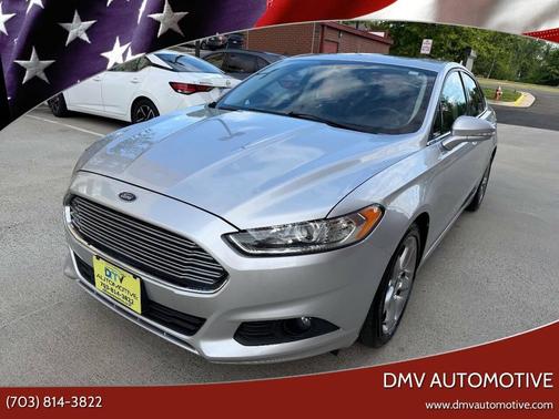 Ingot Silver Metallic 2014 Ford Fusion SE