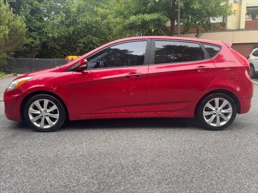 2014 Hyundai Accent SE