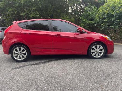 2014 Hyundai Accent SE