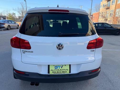 2016 Volkswagen Tiguan SE