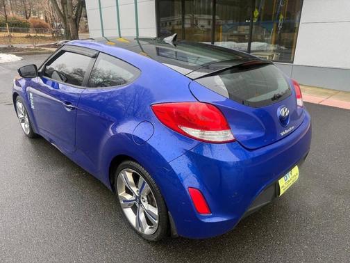 2012 Hyundai Veloster Base