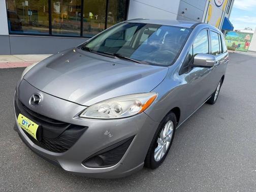 2014 Mazda Mazda5 Sport