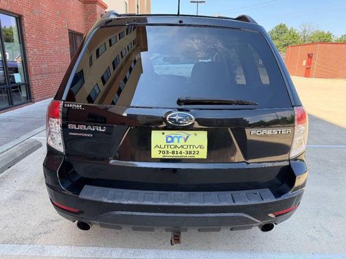 Obsidian Black Pearl 2012 Subaru Forester 2.5X