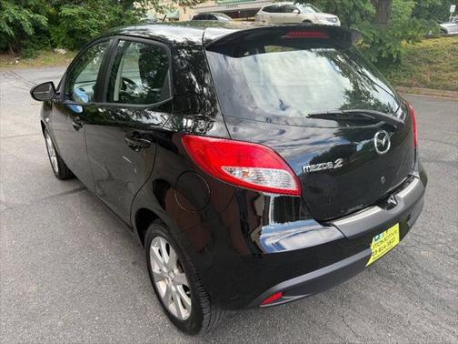 2012 Mazda Mazda2 Touring