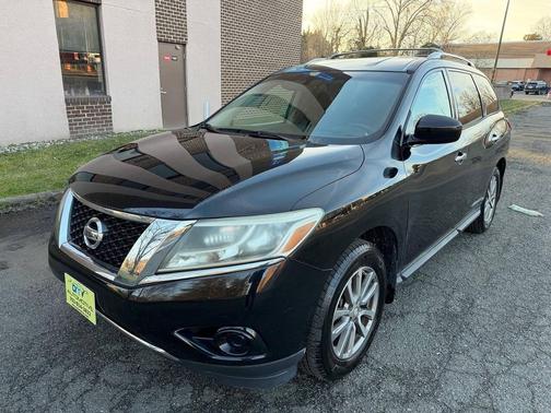 2014 Nissan Pathfinder SV