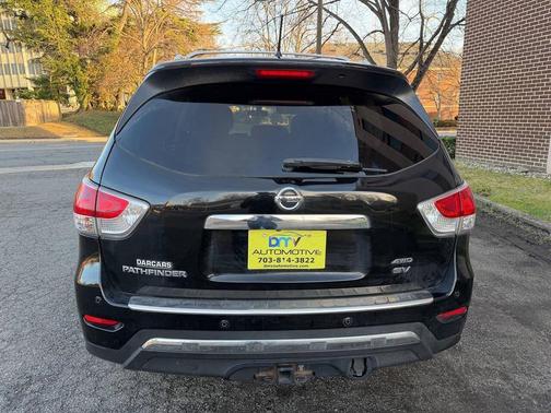 2014 Nissan Pathfinder SV