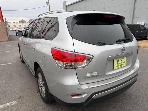 2014 Nissan Pathfinder SV