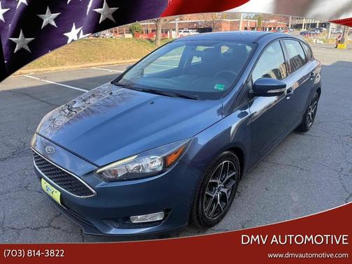 Blue 2018 Ford Focus SEL