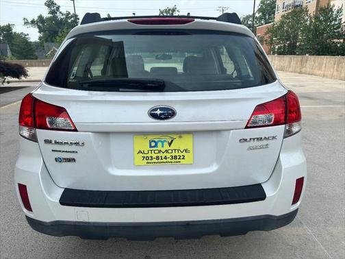 2011 Subaru Outback 2.5i